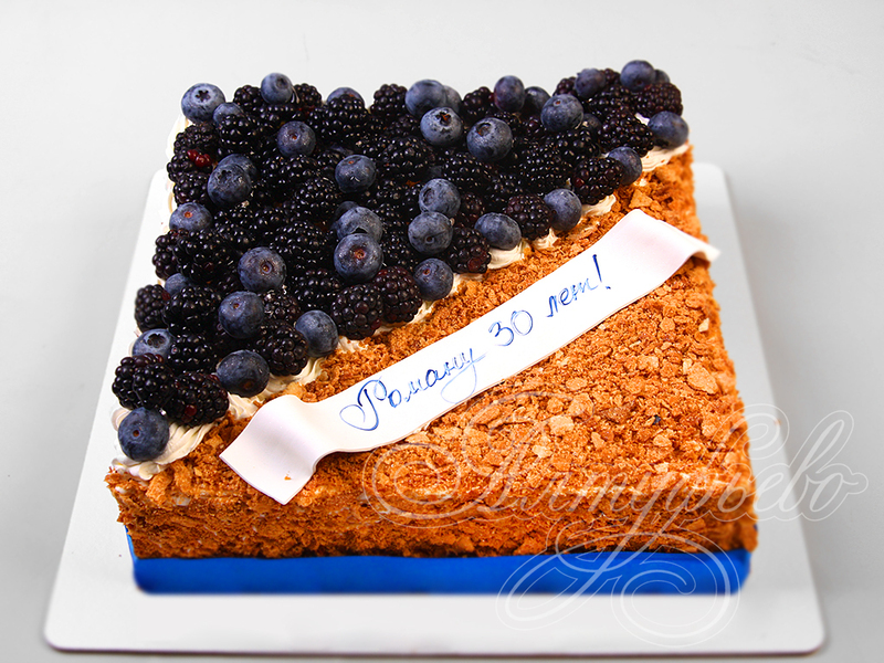 Торт Наполеон с ягодами на юбилей 19091621