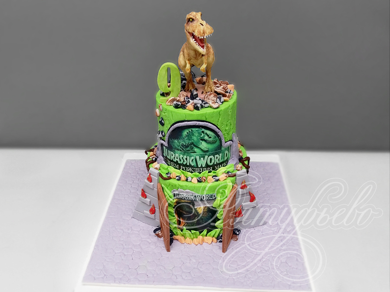 Торт с динозаврами на 9 лет