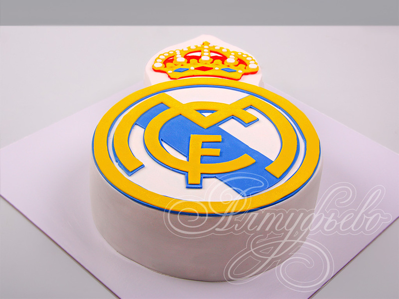 Торт Real Madrid с короной 07063122