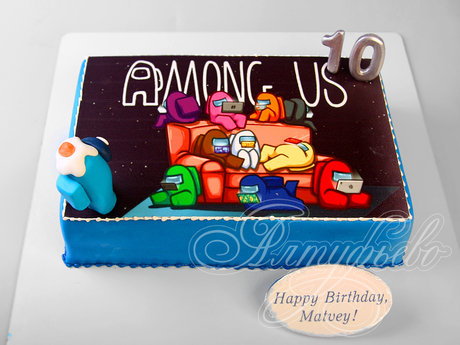 Торт Among Us на 10 лет