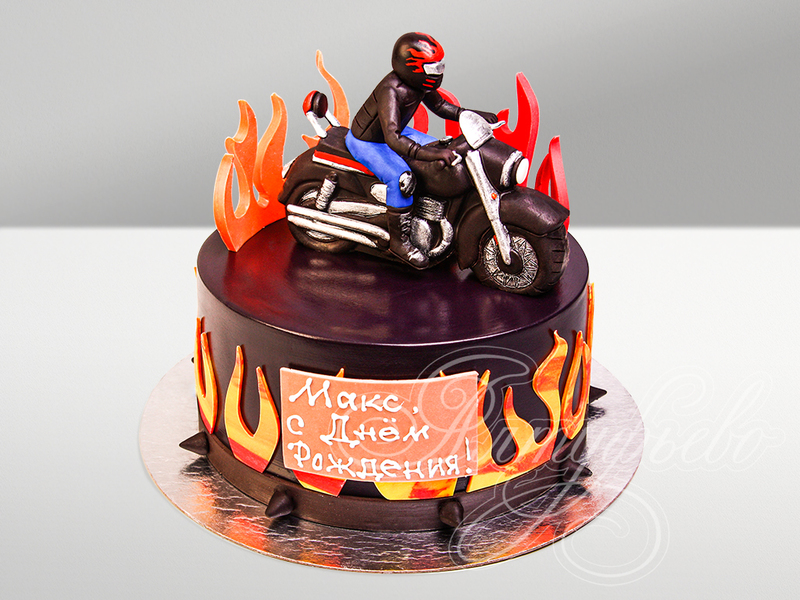 Торт "Пламенный торт для мотоциклиста"