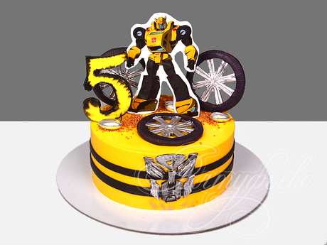Торт Бамблби на 5 лет