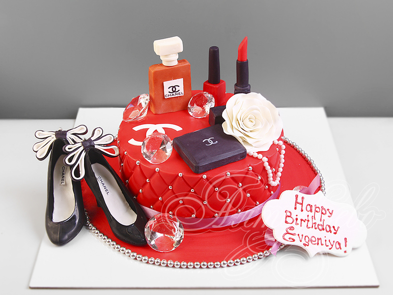Торт с туфлями и косметикой Chanel 22123719