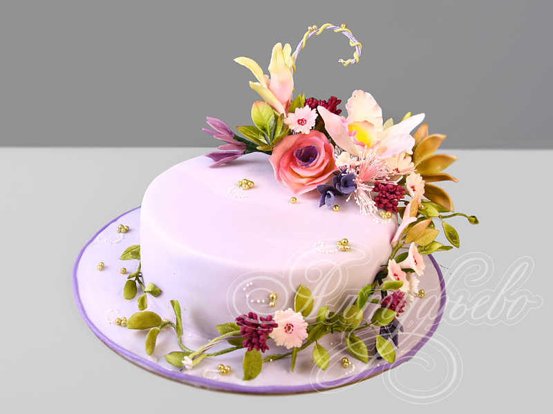 Одноярусный торт с цветами