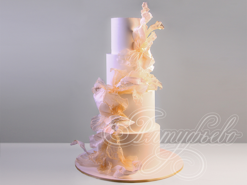 Свадебный торт Новинки сезона 2021 многоярусный с мастикой