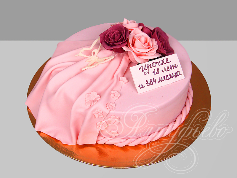 Торт с розами и бабочкой для женщины 28111722