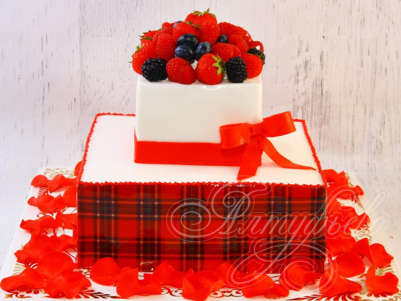 Торт с ягодами и фруктами 09091017