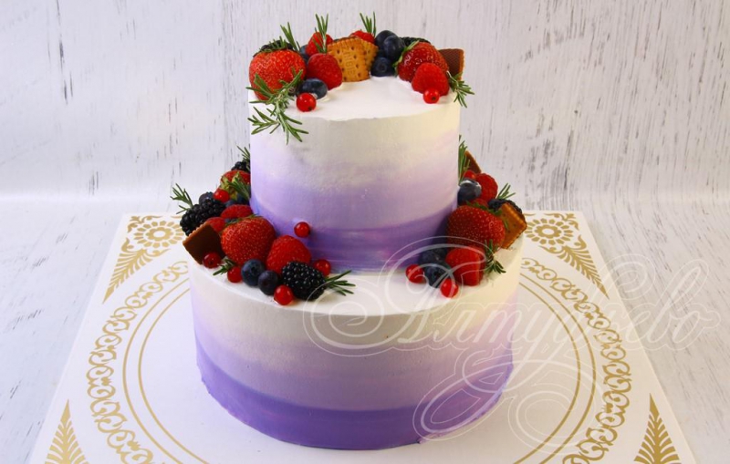 Торт с ягодами и фруктами 22075017