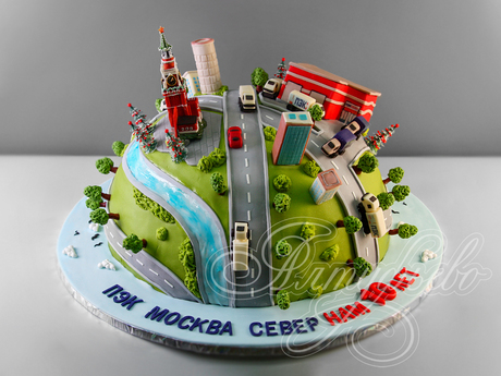 Торт с Московским Кремлем и зданиями