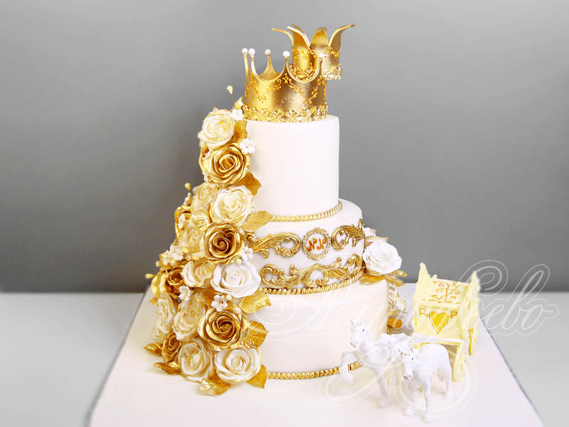 Свадебный торт «Короны»